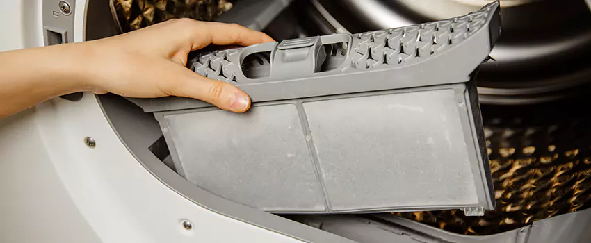 Signs Of A Clogged Dryer Lint Trap in Shawnee, Kansas
